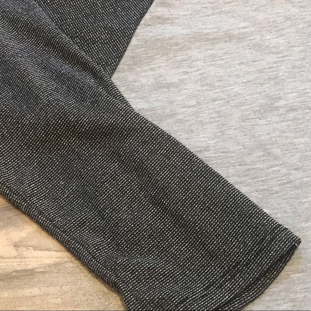 LuLaroe Randy Tee - Picture 5 of 7